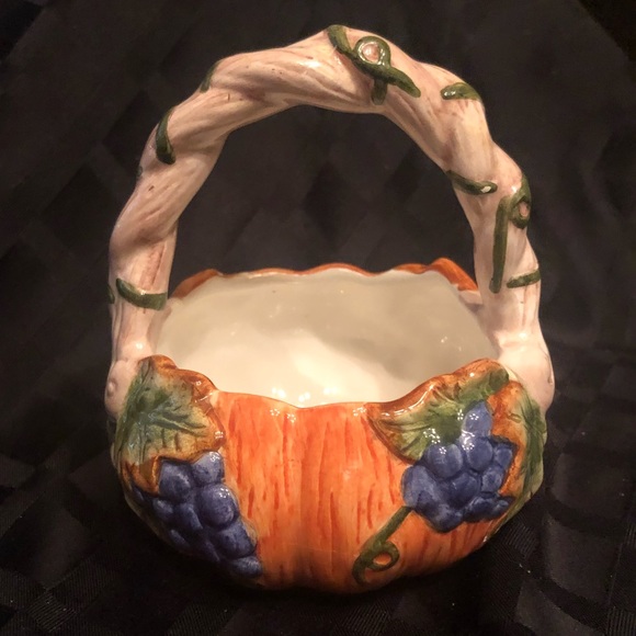 Ceramic Pumpkin Basket - Picture 1 of 3